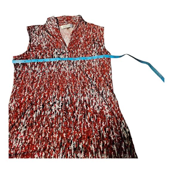 Kasper Small Sleeveless V-Neck Shirt - Picture 5 of 6